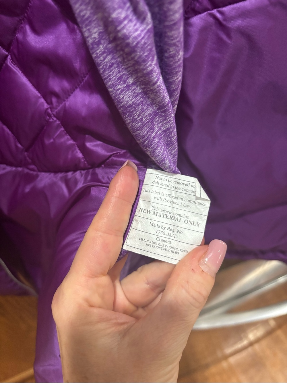 Women’s Lululemon Purple Quilted Sleeveless Vest size 4 - Picture 11 of 12